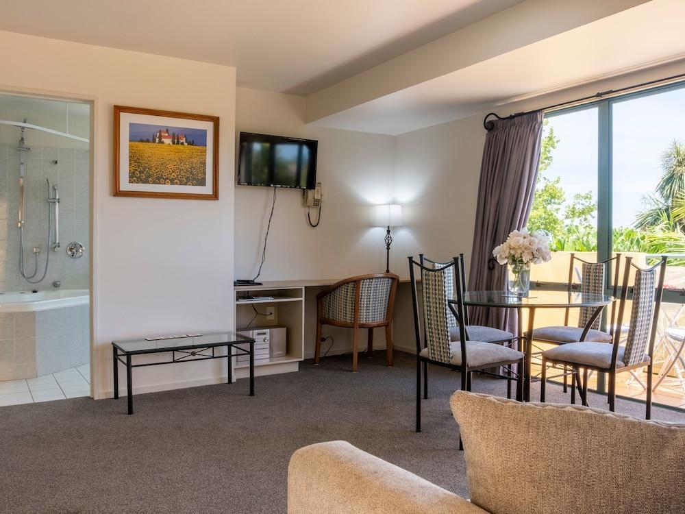 Tuscany Gardens Motor Lodge Nelson Bagian luar foto