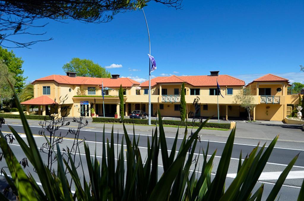 Tuscany Gardens Motor Lodge Nelson Bagian luar foto